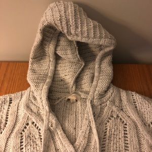 Anthropologie Cupio hooded sweater. EUC size small